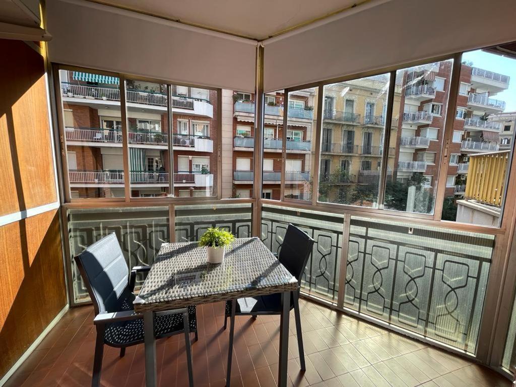 Rooms Viladomat 巴塞罗那 外观 照片