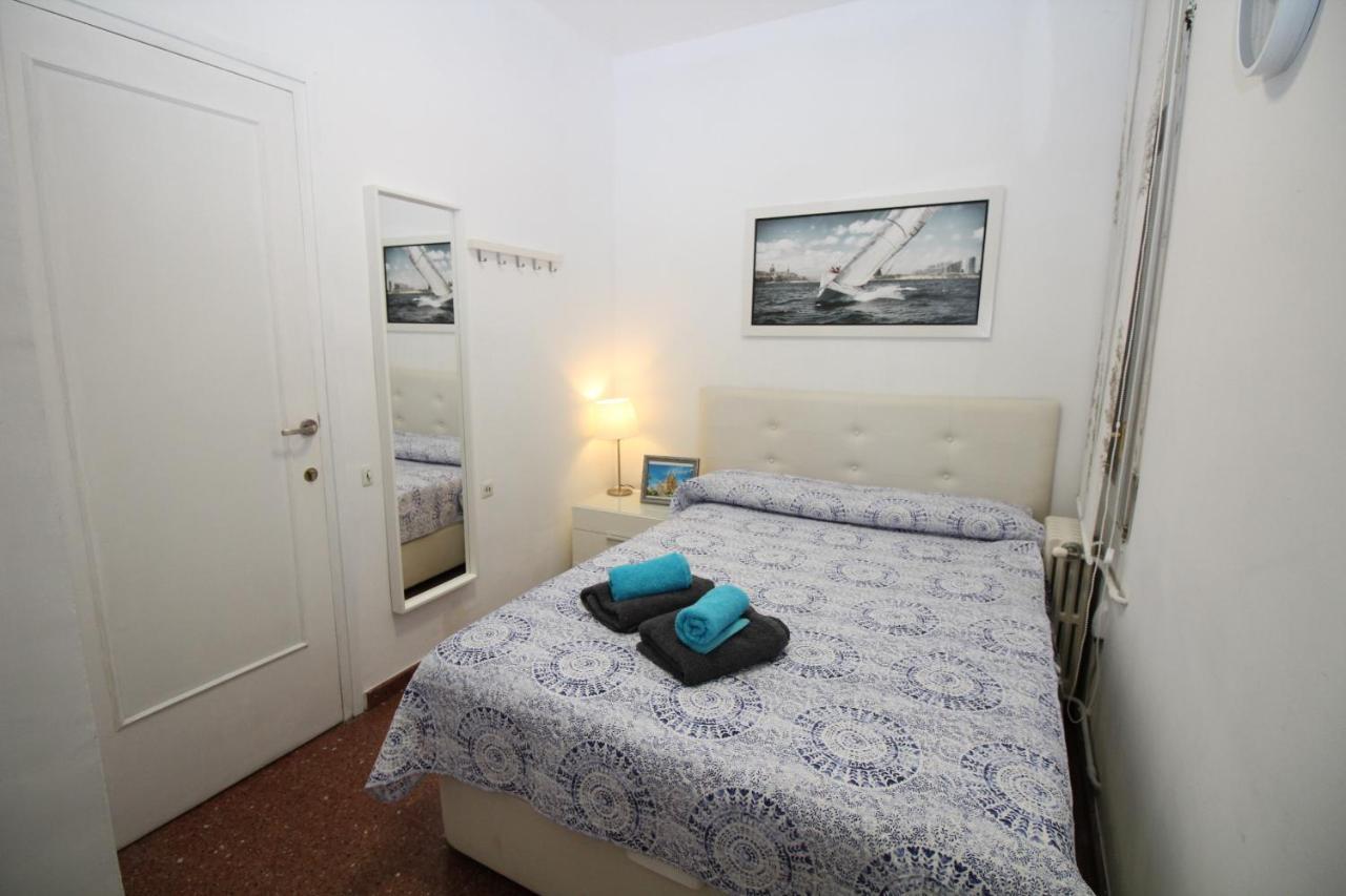 Rooms Viladomat 巴塞罗那 外观 照片